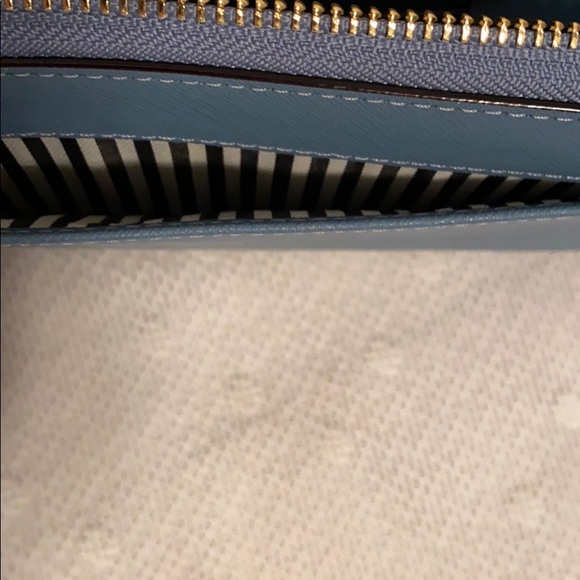 *SOLD* Kate Spade Cameron Lacey Leather Wallet - Picture 7 of 7
